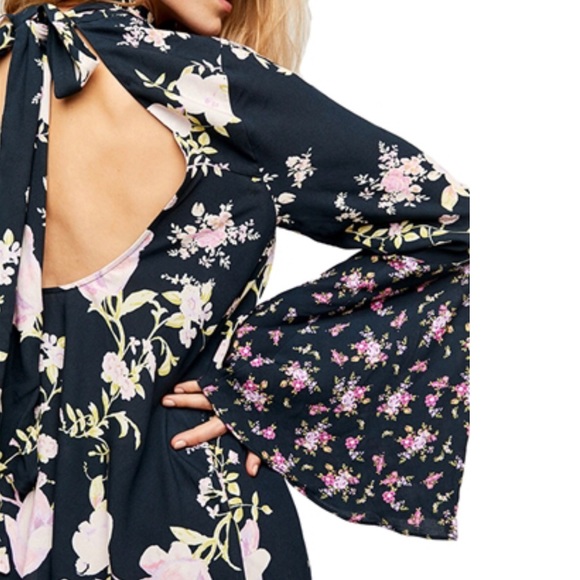 Free People Tate Floral Midnight Blue Combo Flare Sleeve Mini Dress Size X-Small - Picture 6 of 9